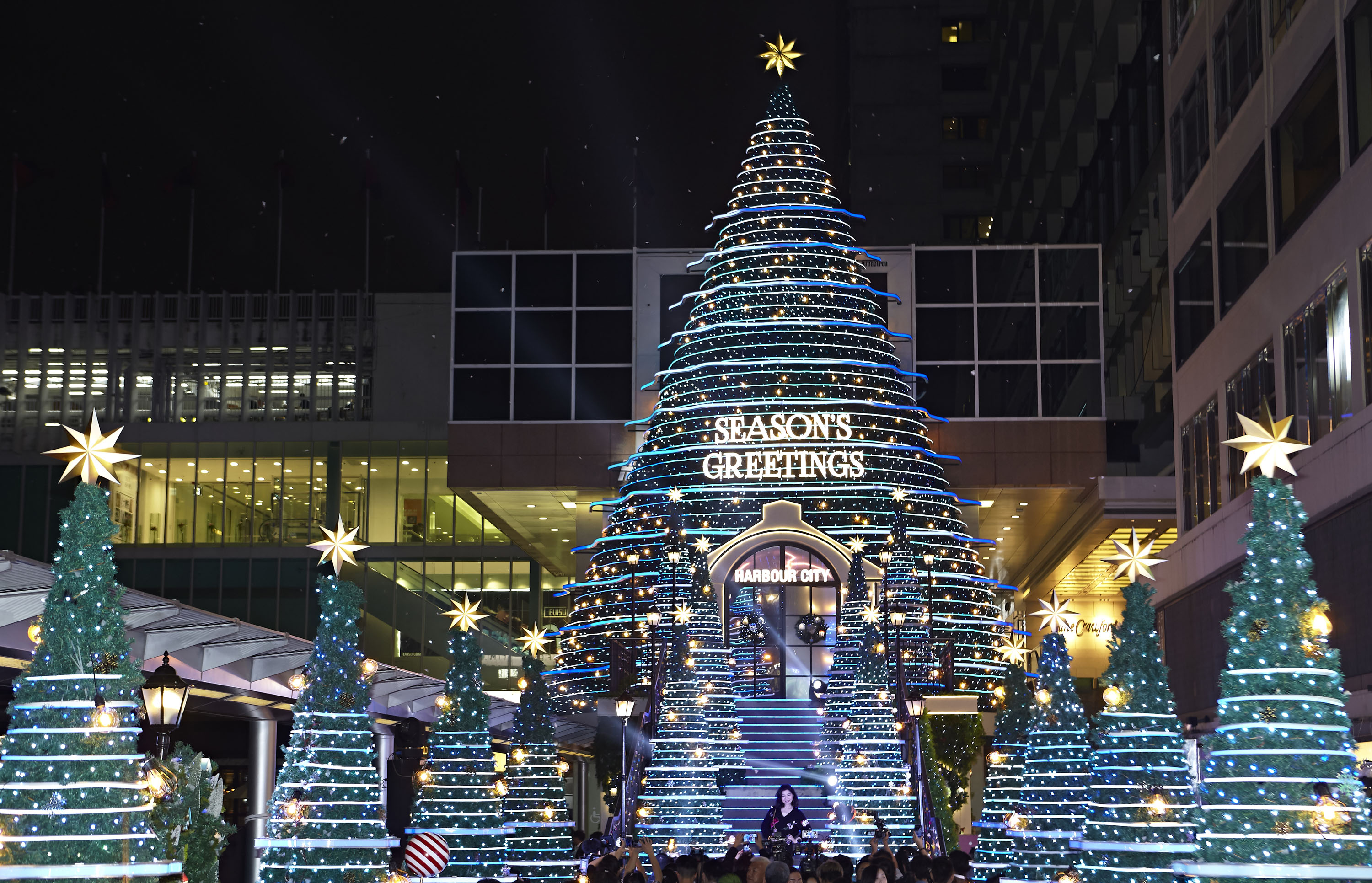 Christmas treasures at Harbor City Until Jan. 1, 2019_EYESHENZHEN