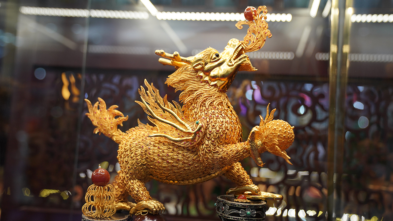 Jewelry expo kicks off_EYESHENZHEN