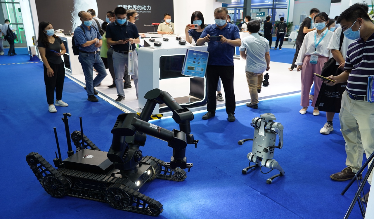 Unmanned aerial vehicle expo opens in SZ_EYESHENZHEN